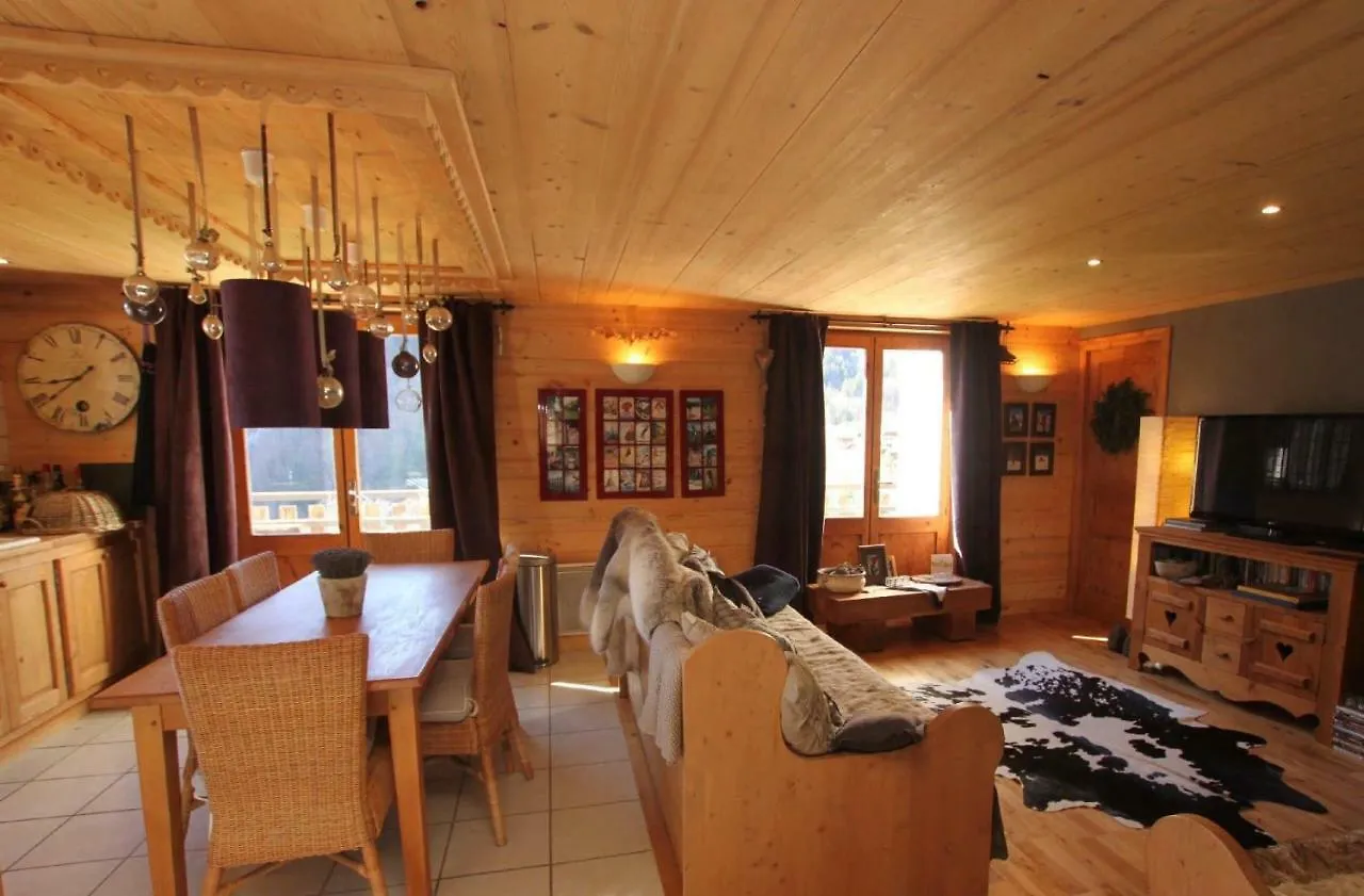 65M2 - Balcon Et Vue Sur Les Aravis Apartment La Giettaz 0*,  France